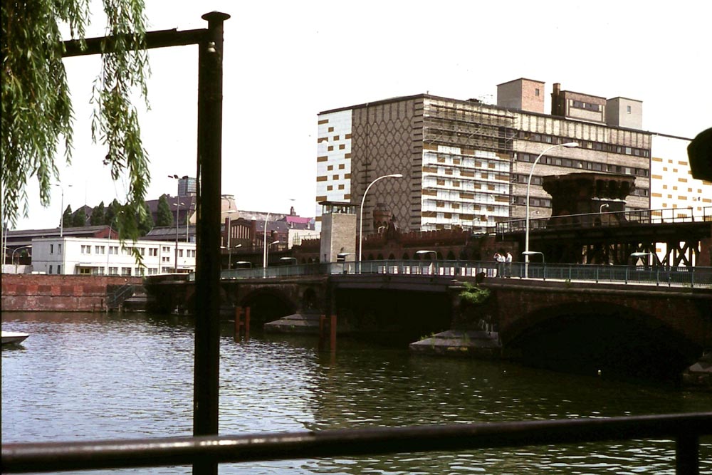 1981